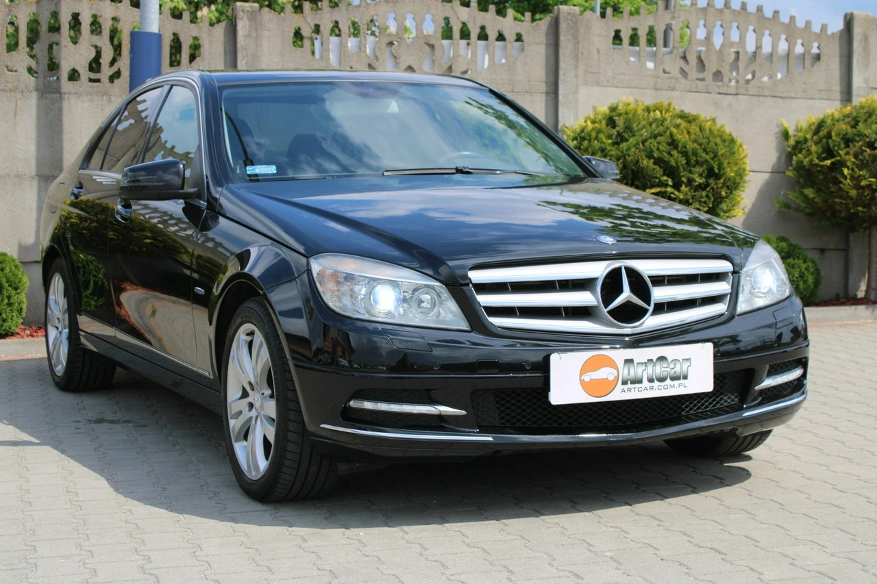 Mercedes C 220 - Zdjęcie 37