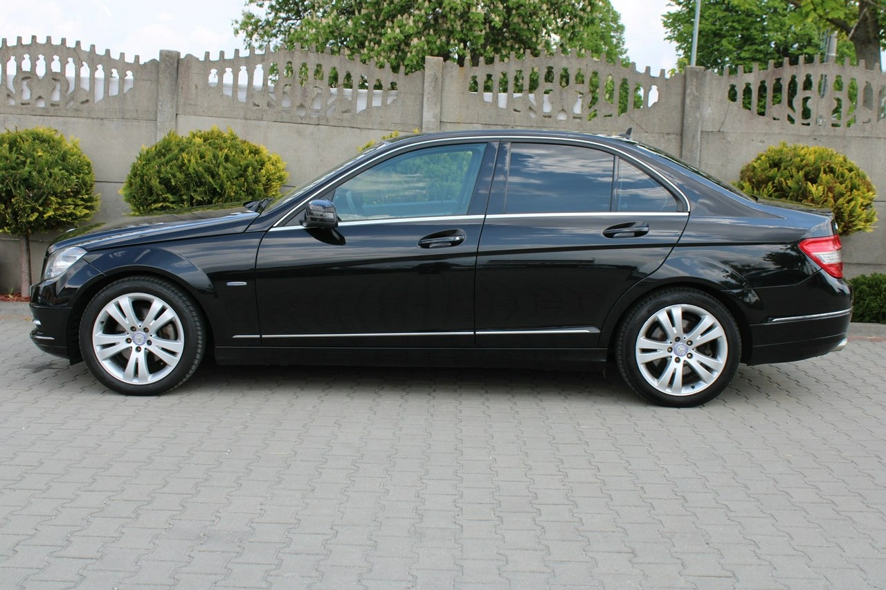 Mercedes C 220 - Zdjęcie 3