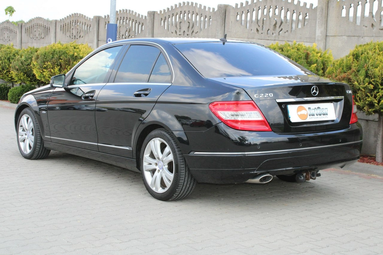 Mercedes C 220 - Zdjęcie 39