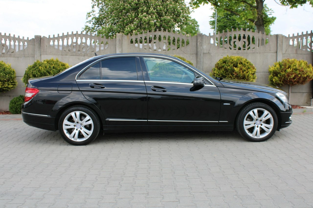 Mercedes C 220 - Zdjęcie 4