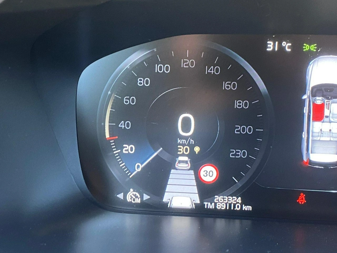Volvo XC 90 - Zdjęcie 23