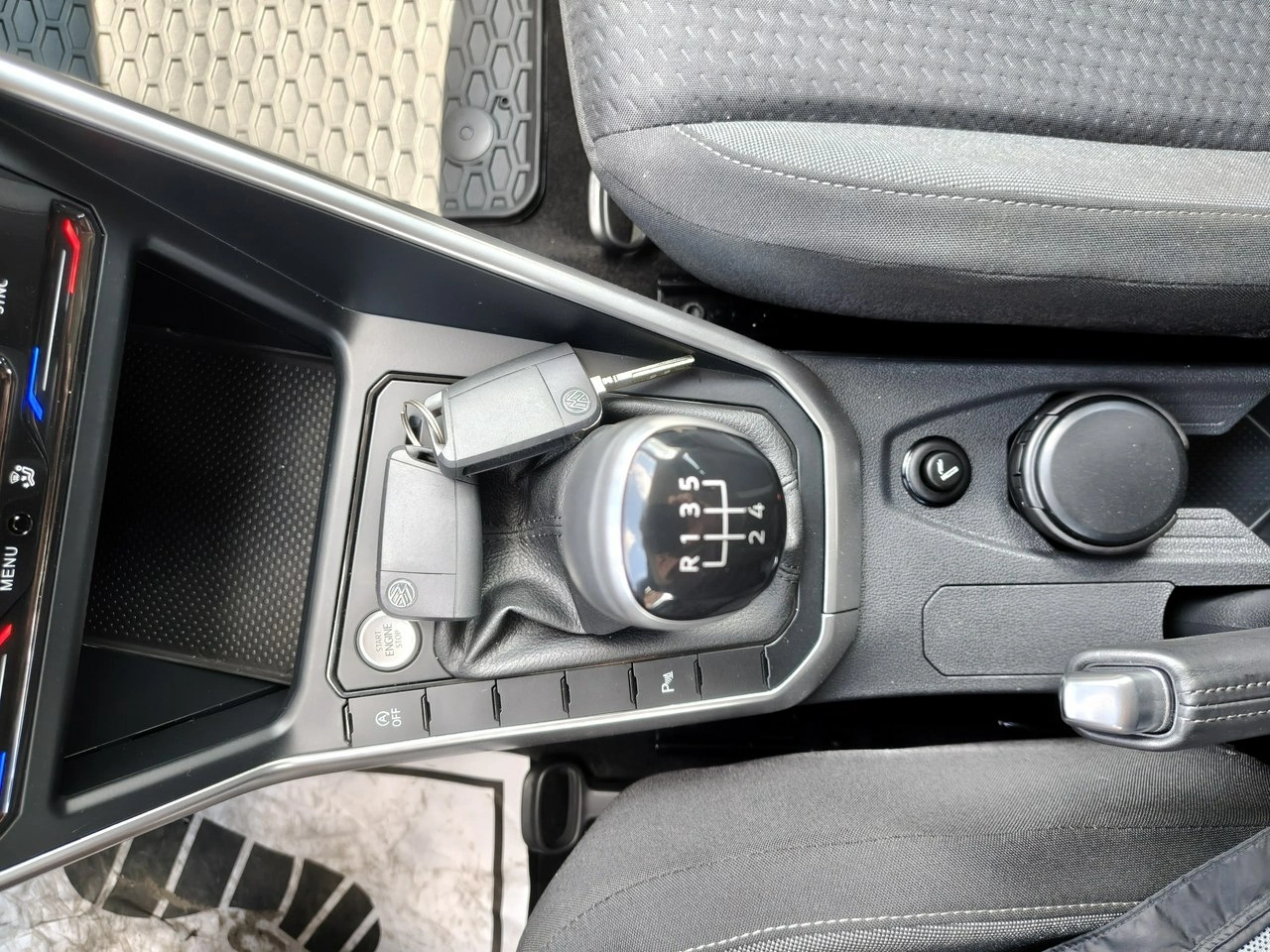 Volkswagen Polo - Zdjęcie 11