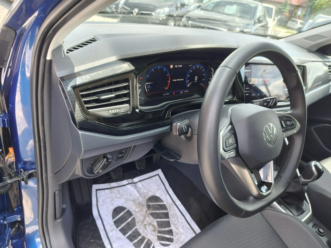 Volkswagen Polo - Zdjęcie 16