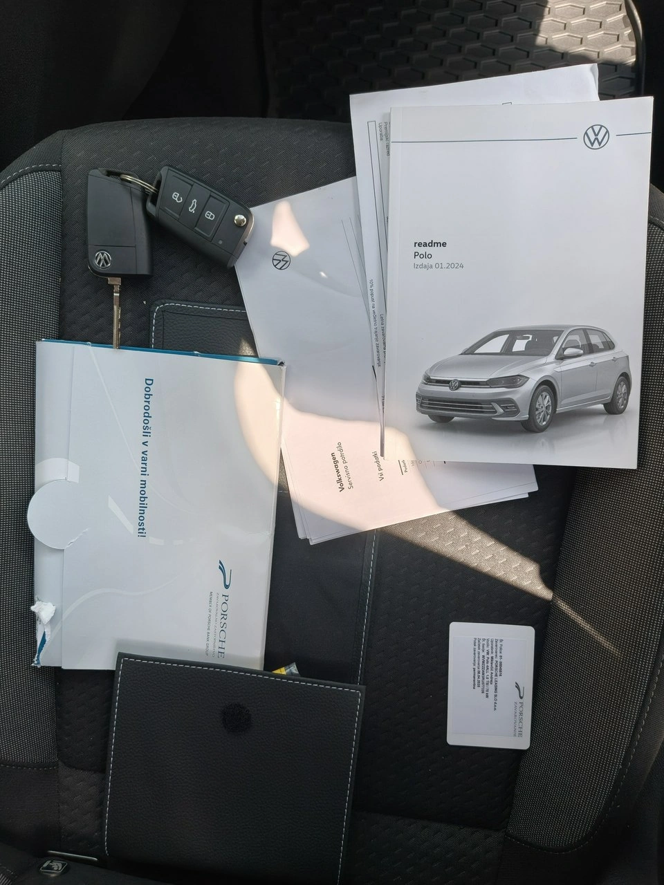 Volkswagen Polo - Zdjęcie 9