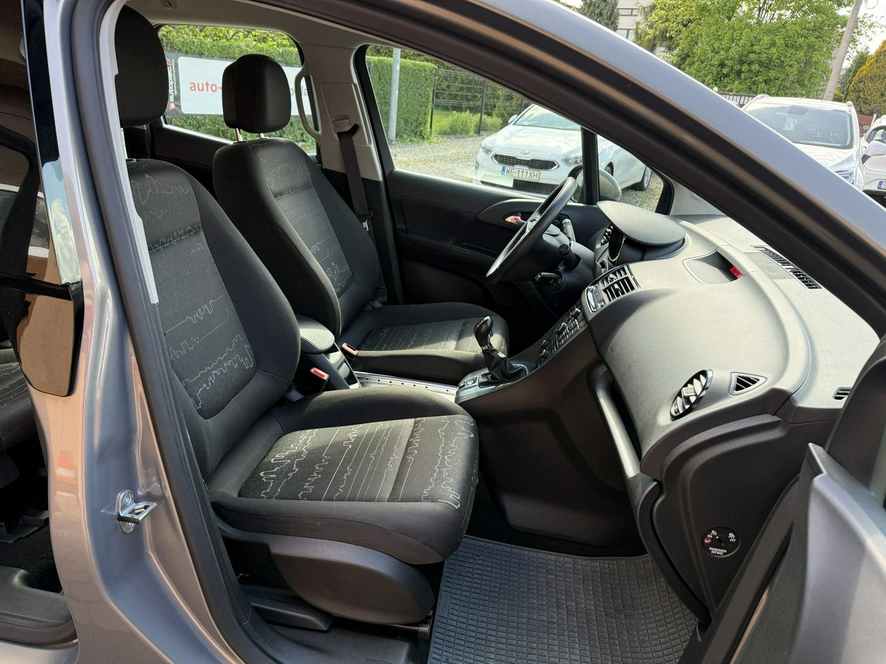 Opel Meriva - Zdjęcie 21