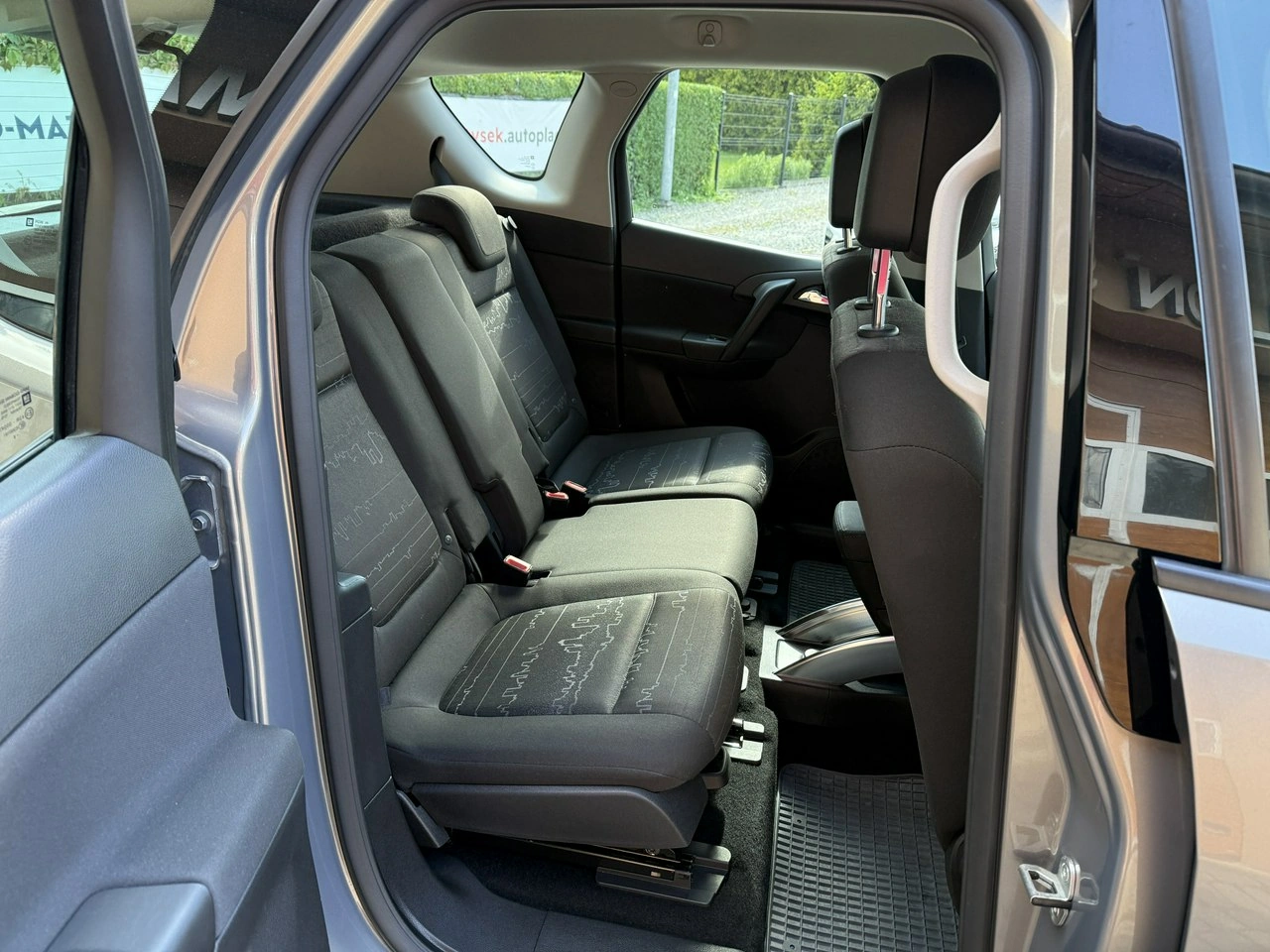 Opel Meriva - Zdjęcie 25