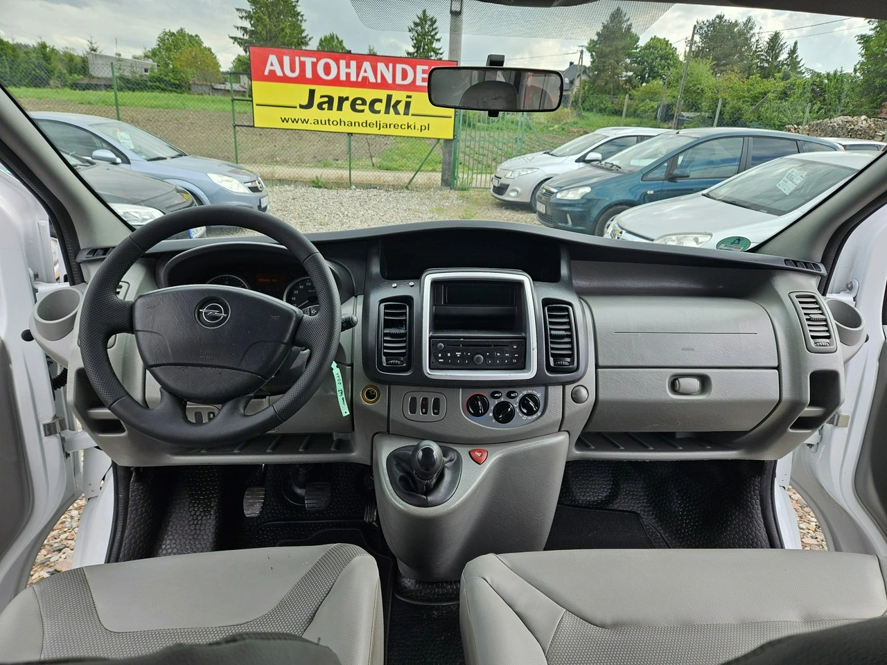 Opel Vivaro - Zdjęcie 10