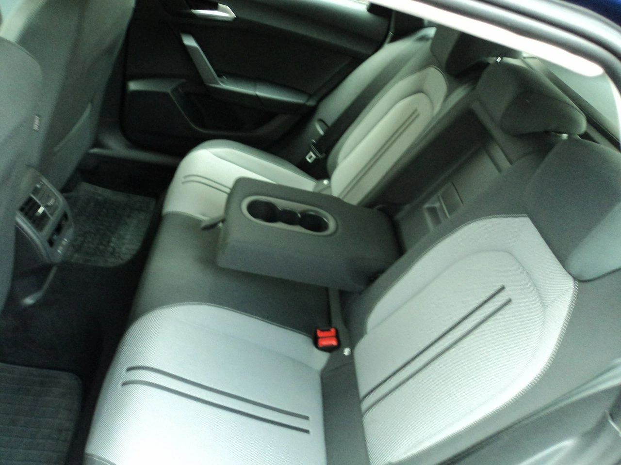 Seat Leon - Zdjęcie 14