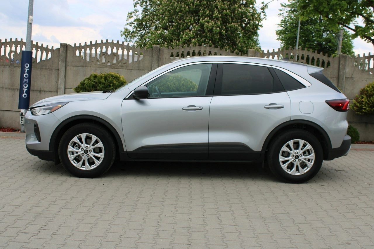 Ford Escape - Zdjęcie 9