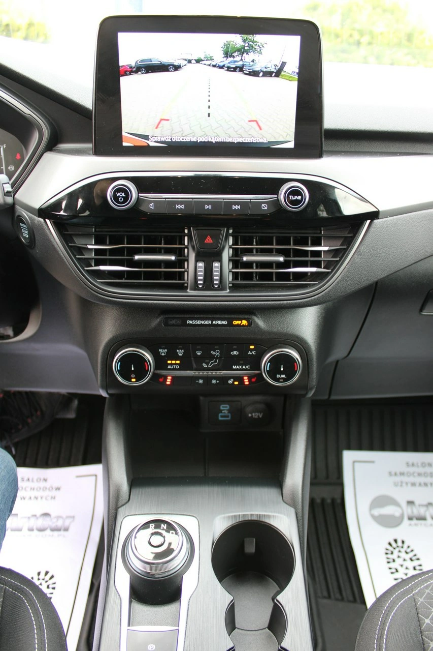 Ford Escape - Zdjęcie 23