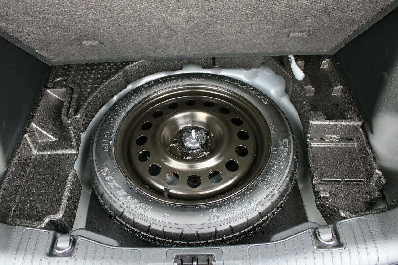 Ford Escape - Zdjęcie 34