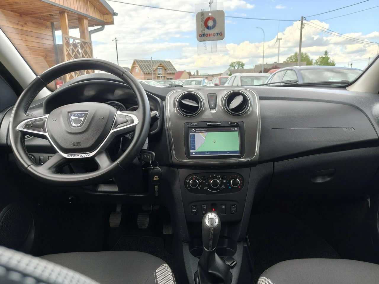 Dacia Sandero Stepway - Zdjęcie 14