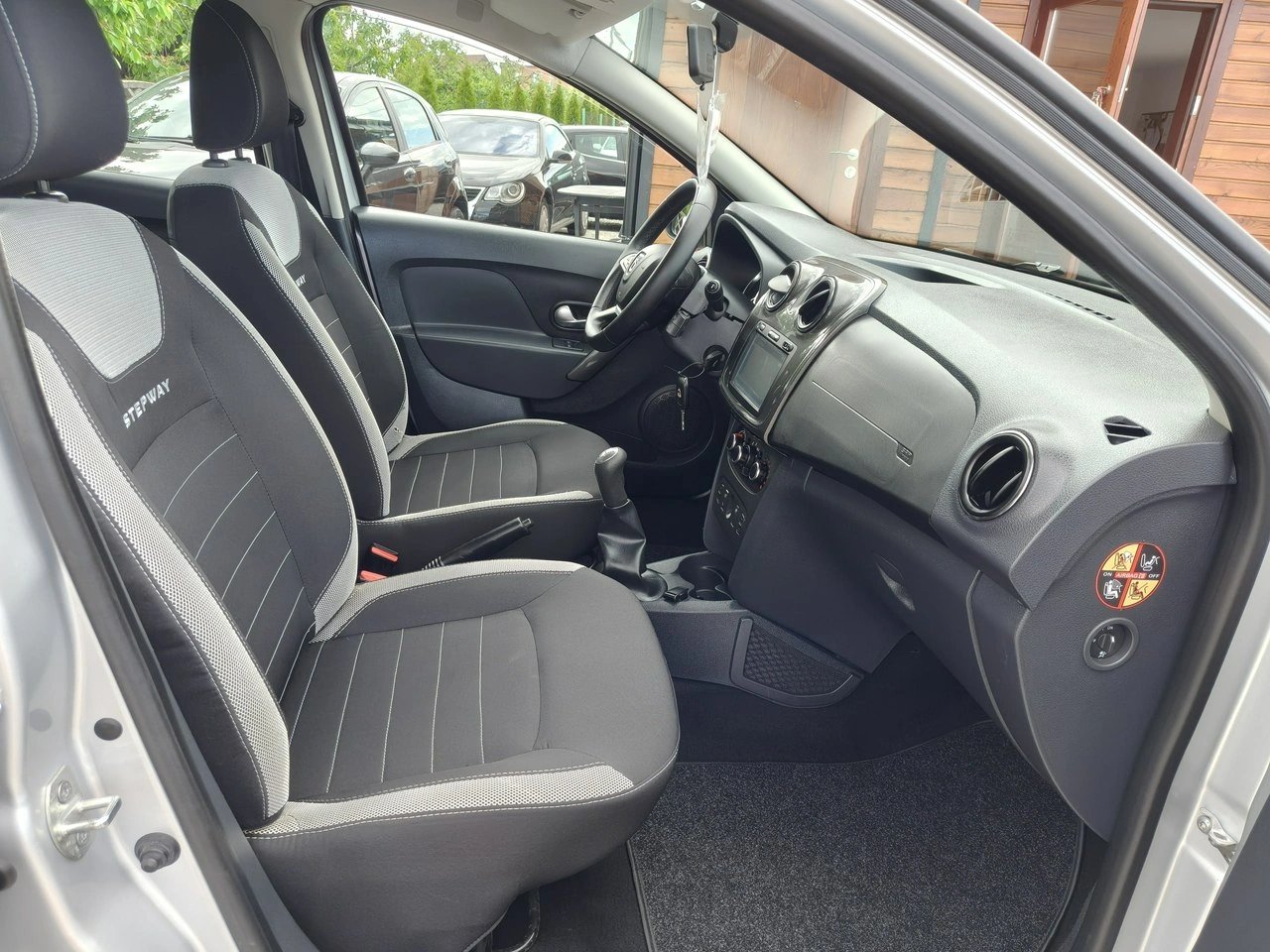 Dacia Sandero Stepway - Zdjęcie 17