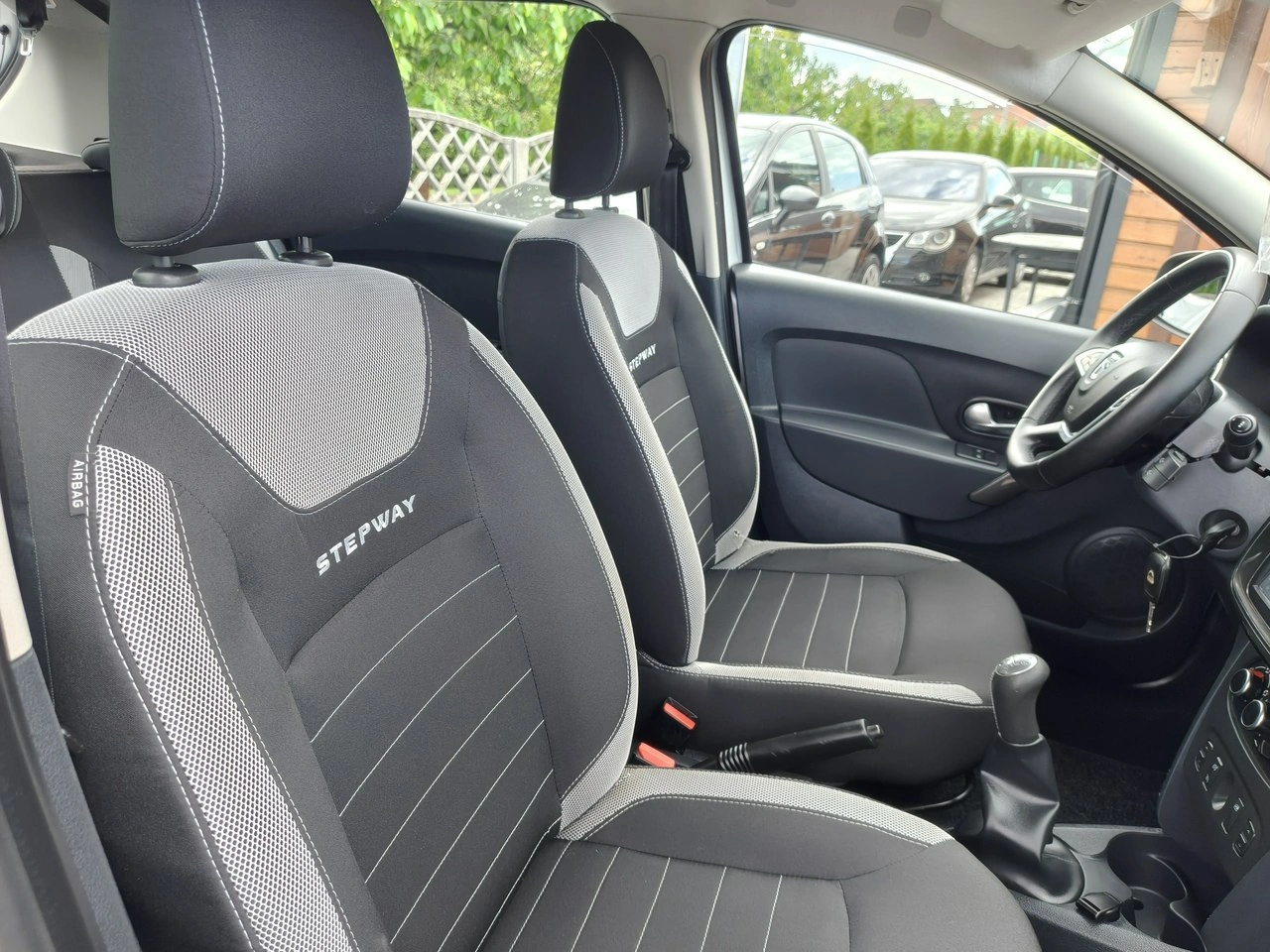 Dacia Sandero Stepway - Zdjęcie 18