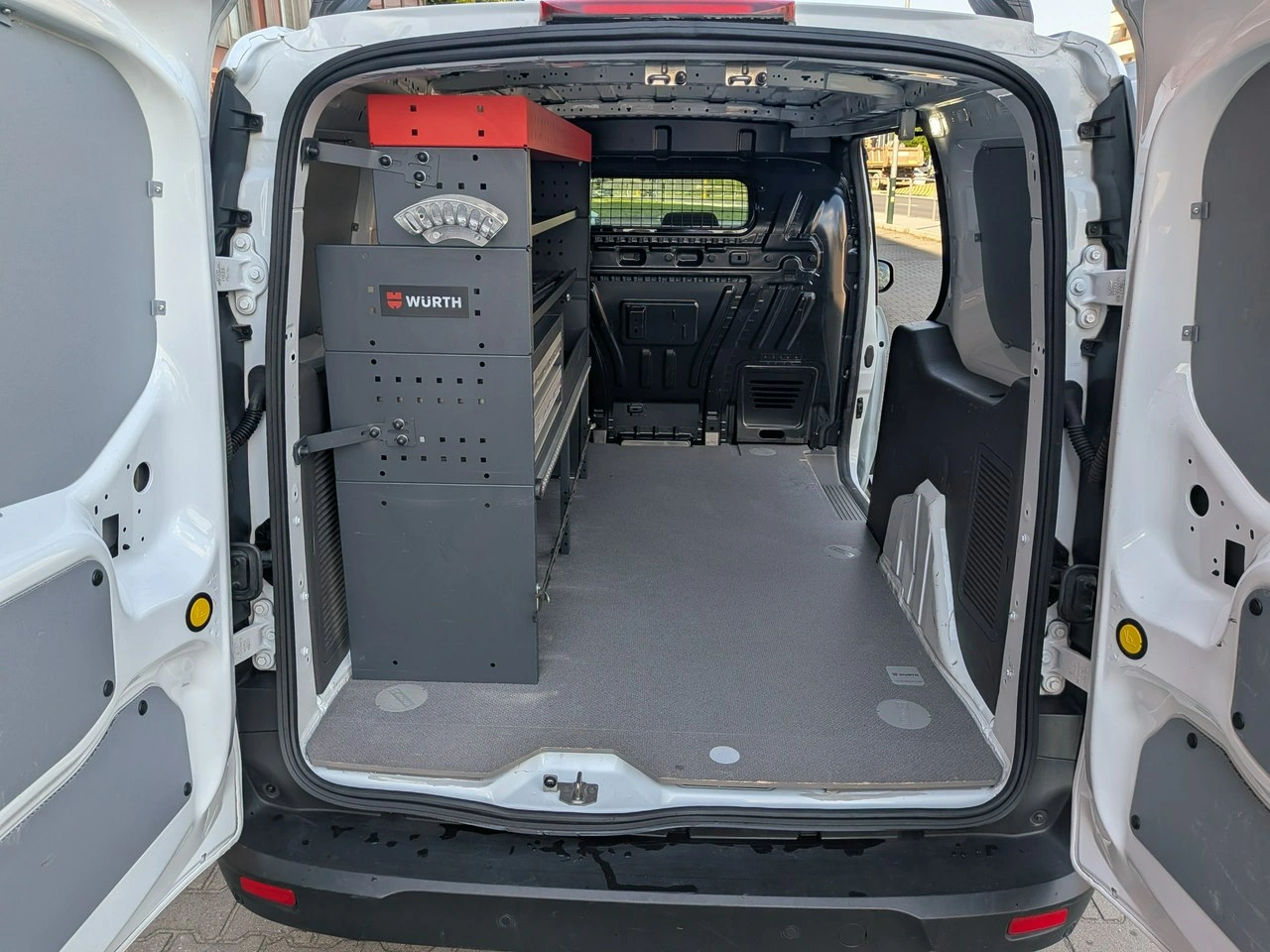 Ford Transit Connect - Zdjęcie 12