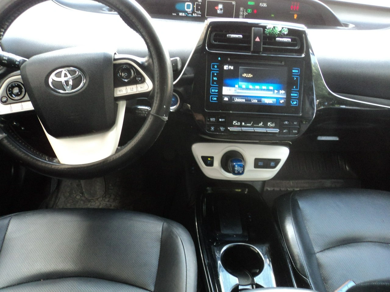 Toyota Prius+ - Zdjęcie 8