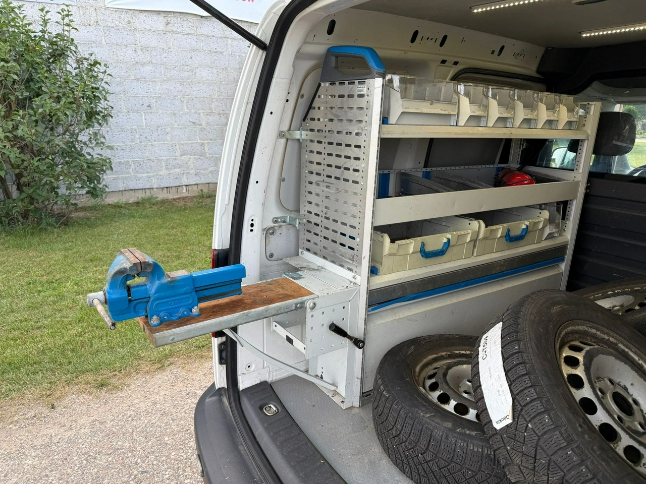Volkswagen Caddy - Zdjęcie 18