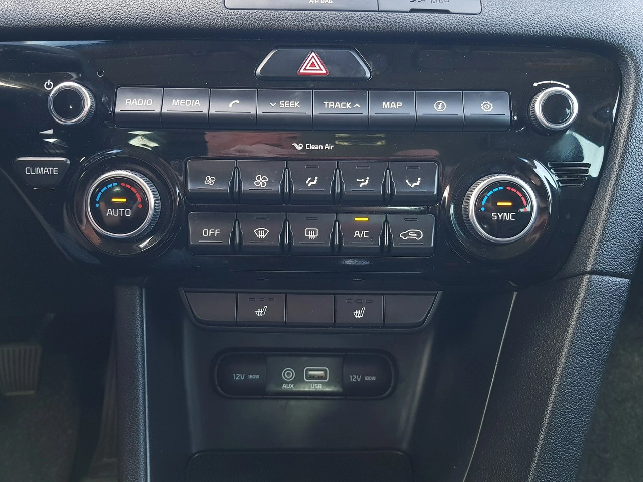 Kia Sportage - Zdjęcie 18