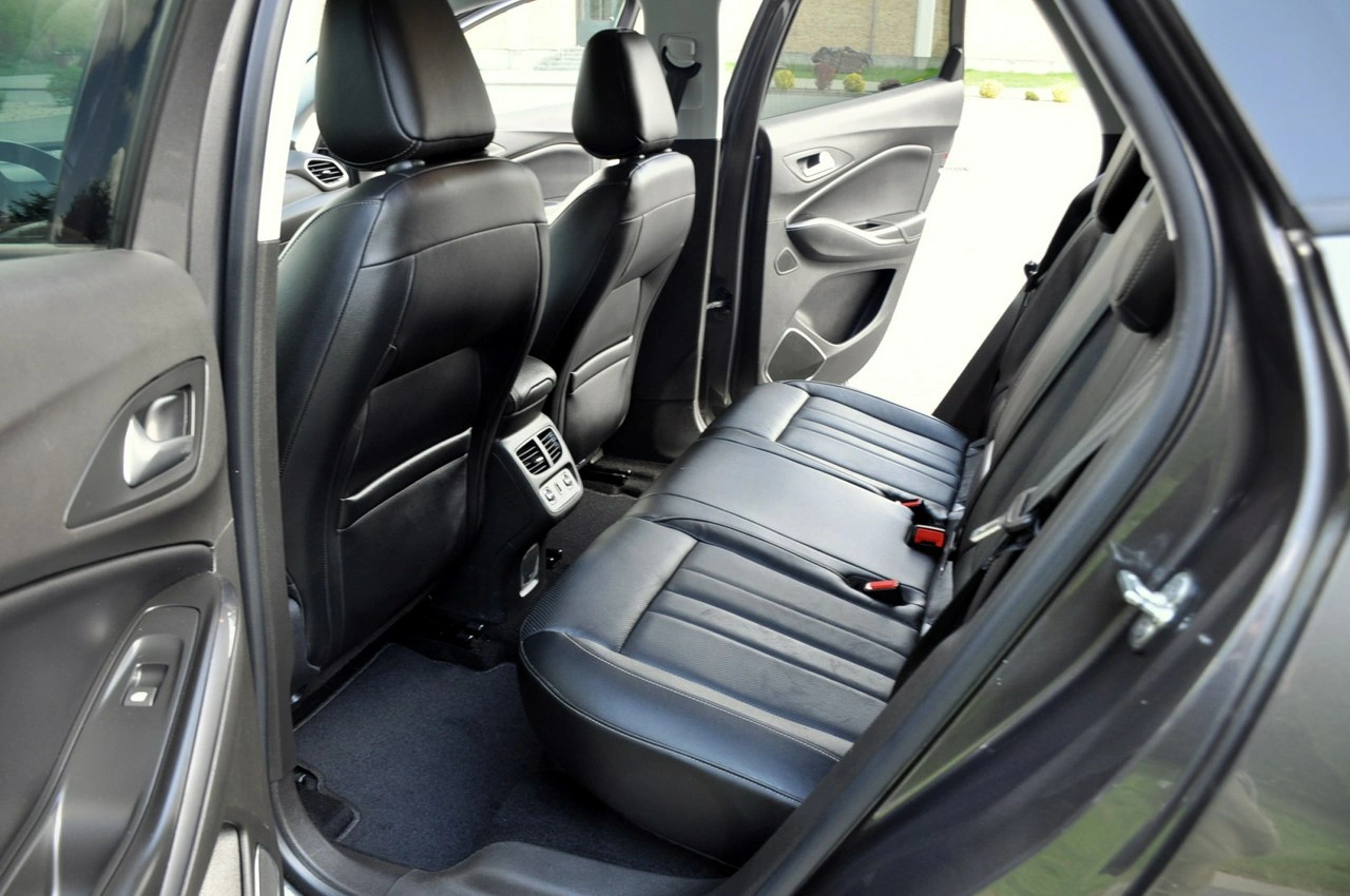 Opel Grandland X - Zdjęcie 20