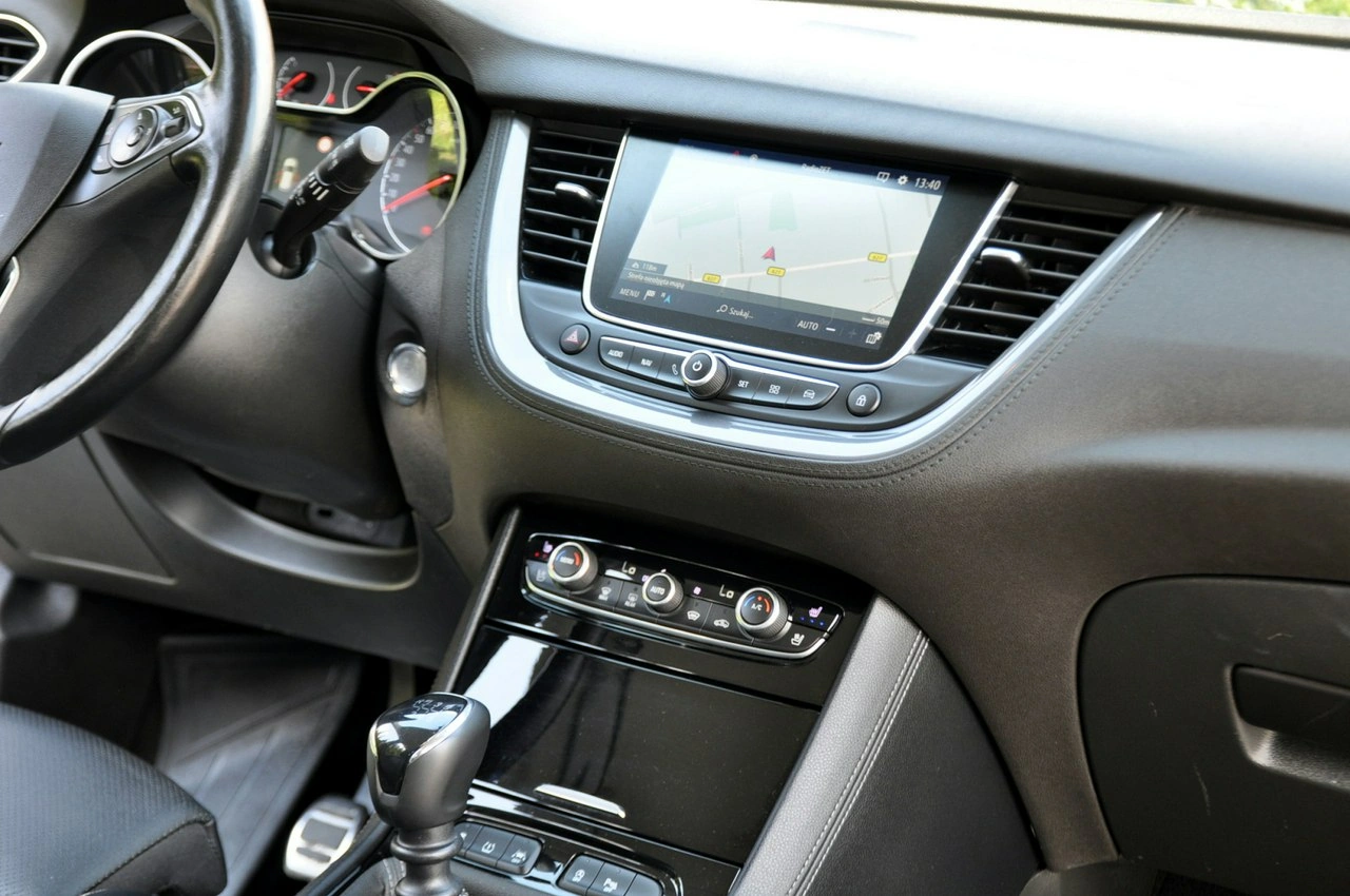 Opel Grandland X - Zdjęcie 27