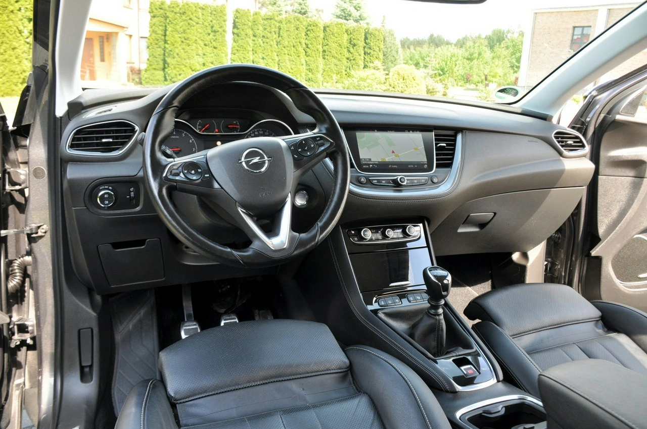 Opel Grandland X - Zdjęcie 29