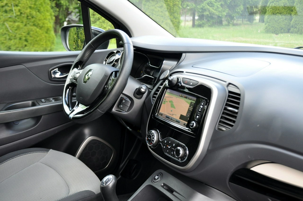 Renault Captur - Zdjęcie 17