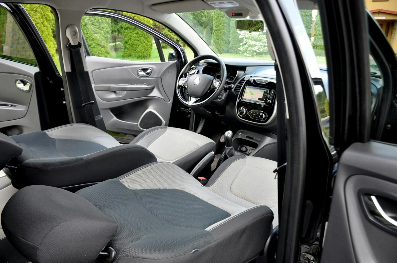Renault Captur - Zdjęcie 23