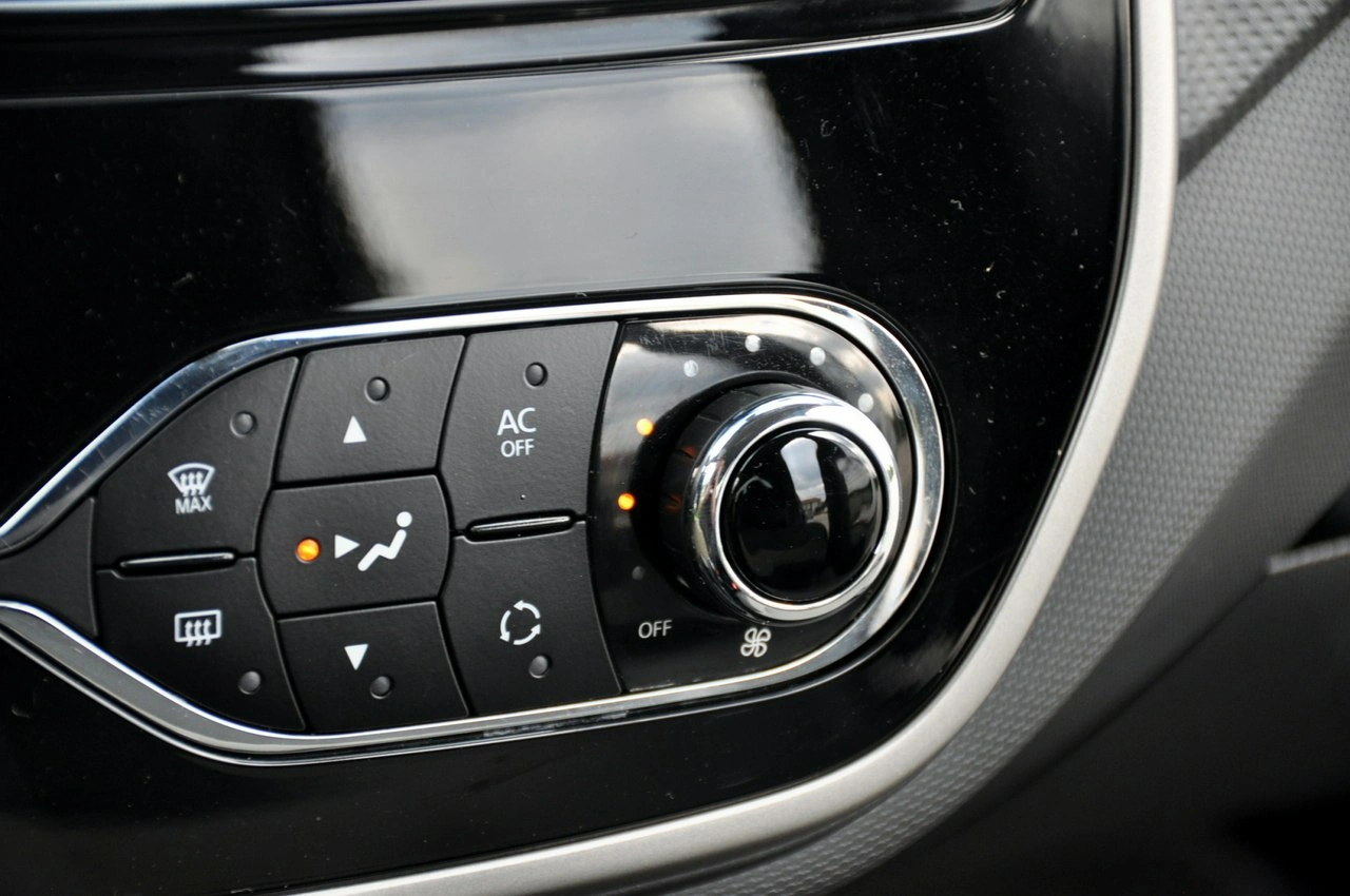 Renault Captur - Zdjęcie 32