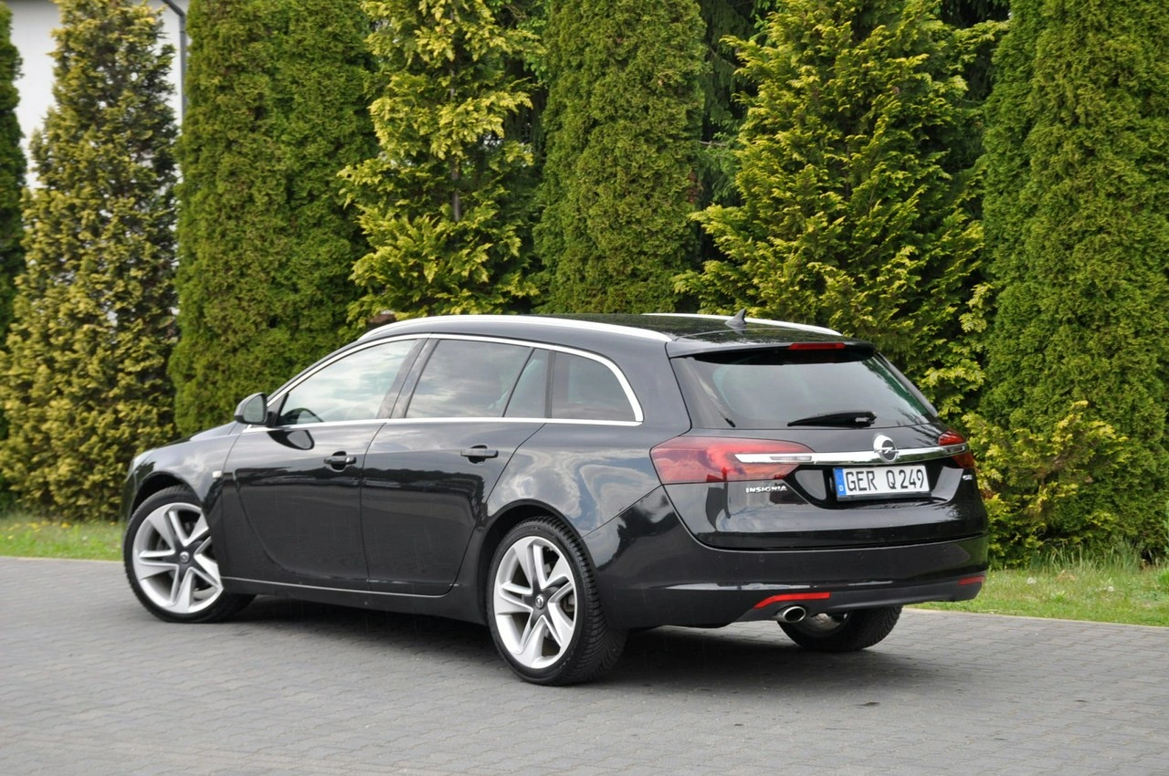 Opel Insignia - Zdjęcie 12