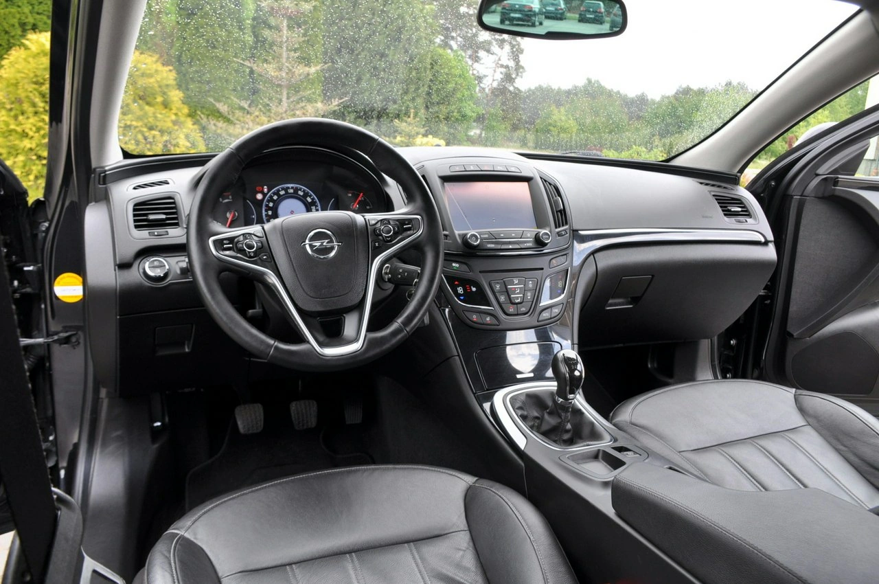 Opel Insignia - Zdjęcie 27