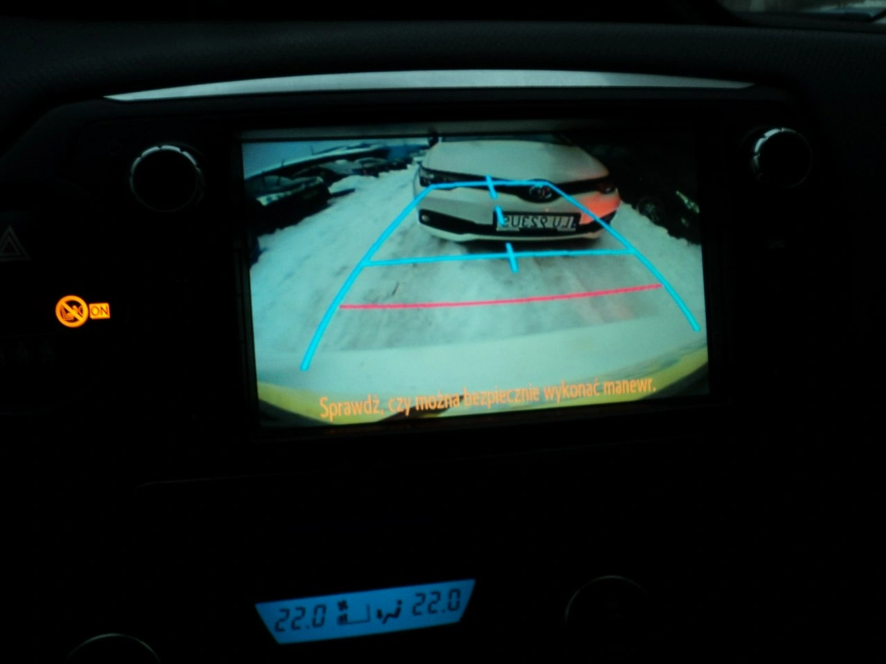 Toyota Yaris - Zdjęcie 18