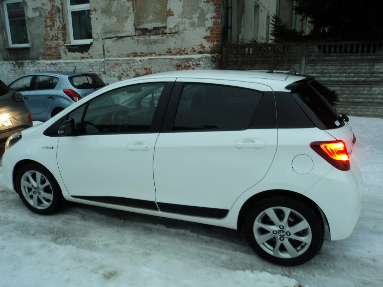 Toyota Yaris - Zdjęcie 3