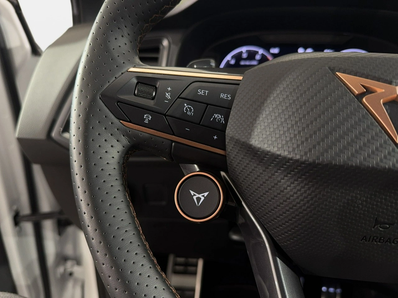 Cupra Ateca - Zdjęcie 18