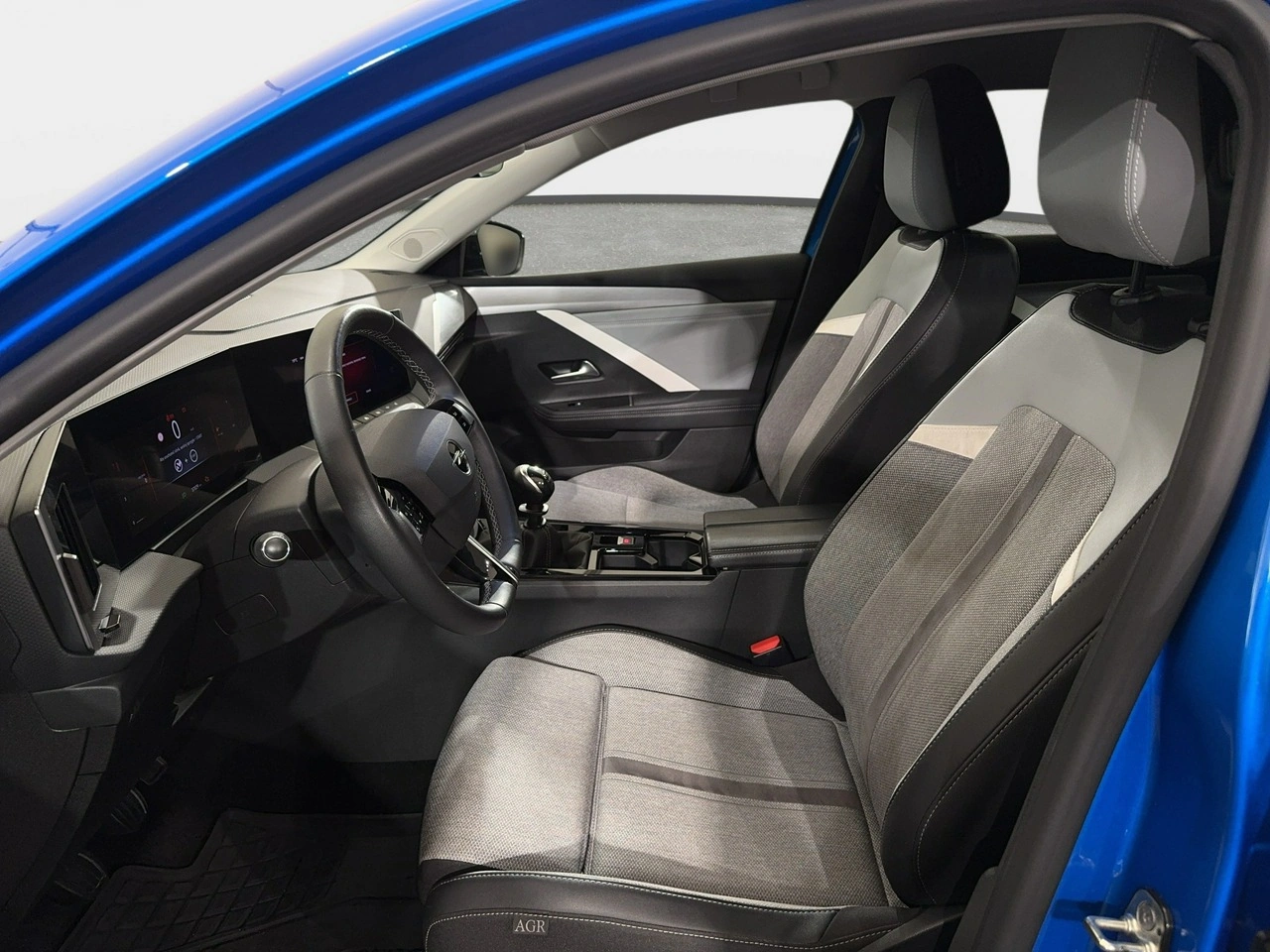Opel Astra - Zdjęcie 11