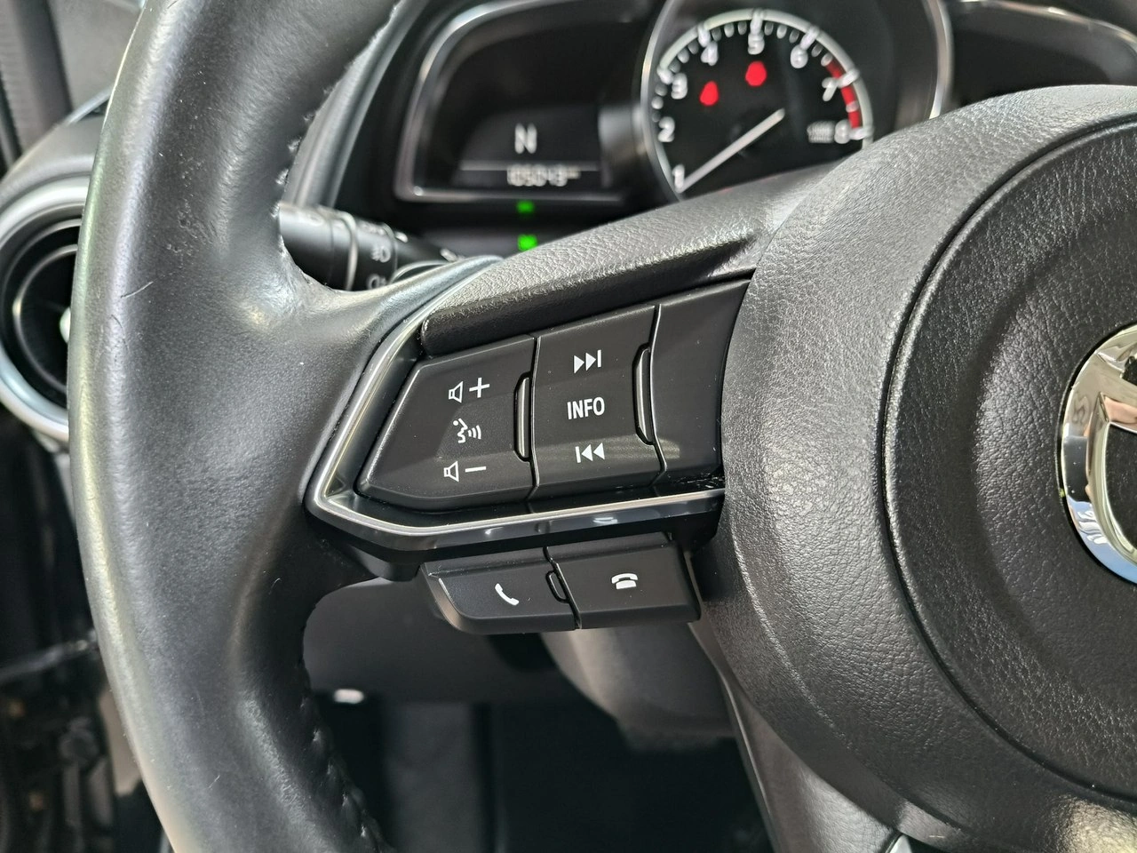 Mazda CX-3 - Zdjęcie 22