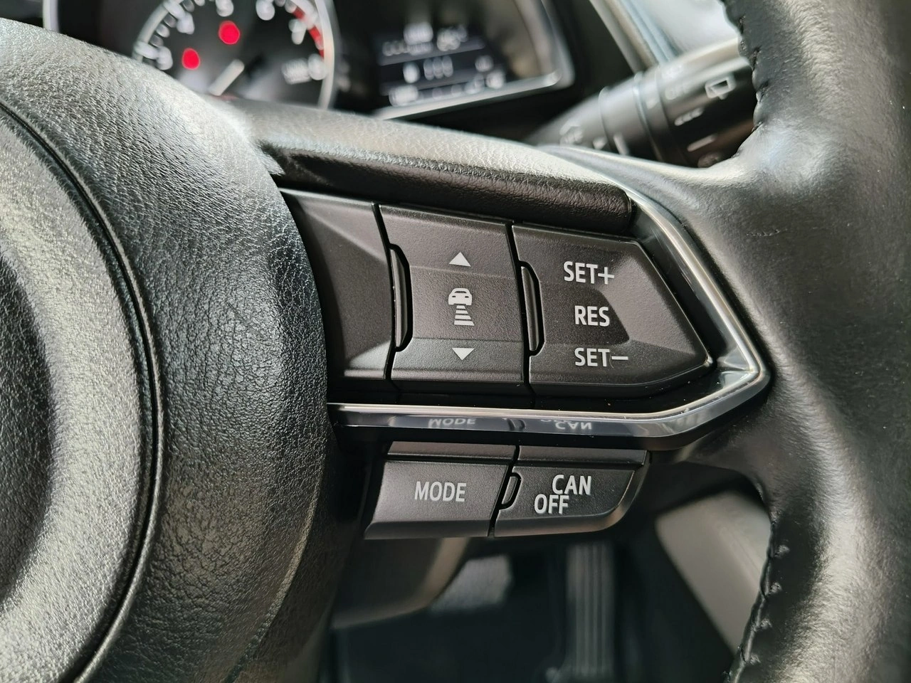 Mazda CX-3 - Zdjęcie 24