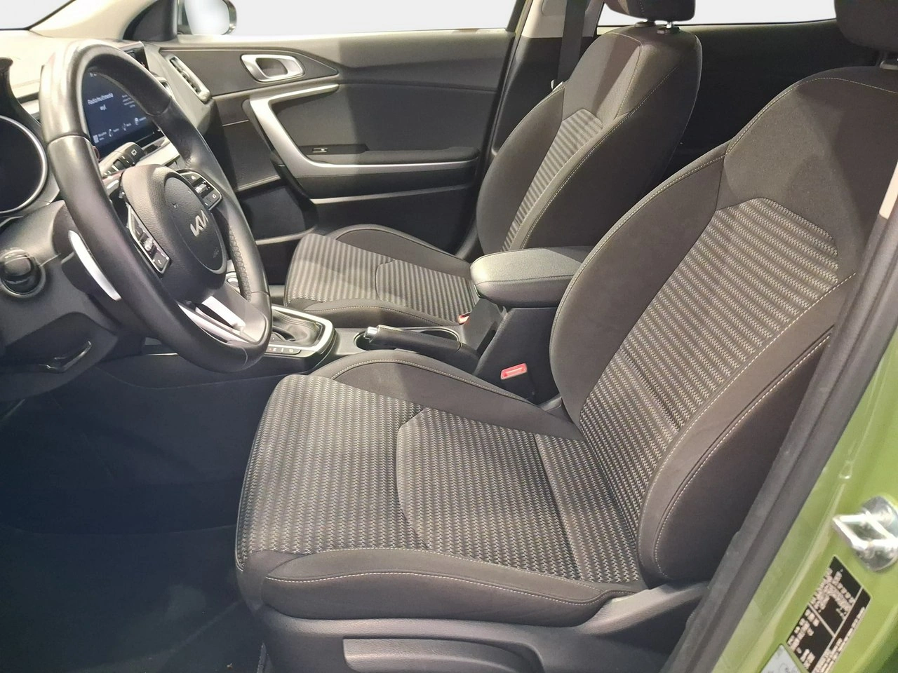 Kia XCeed - Zdjęcie 12