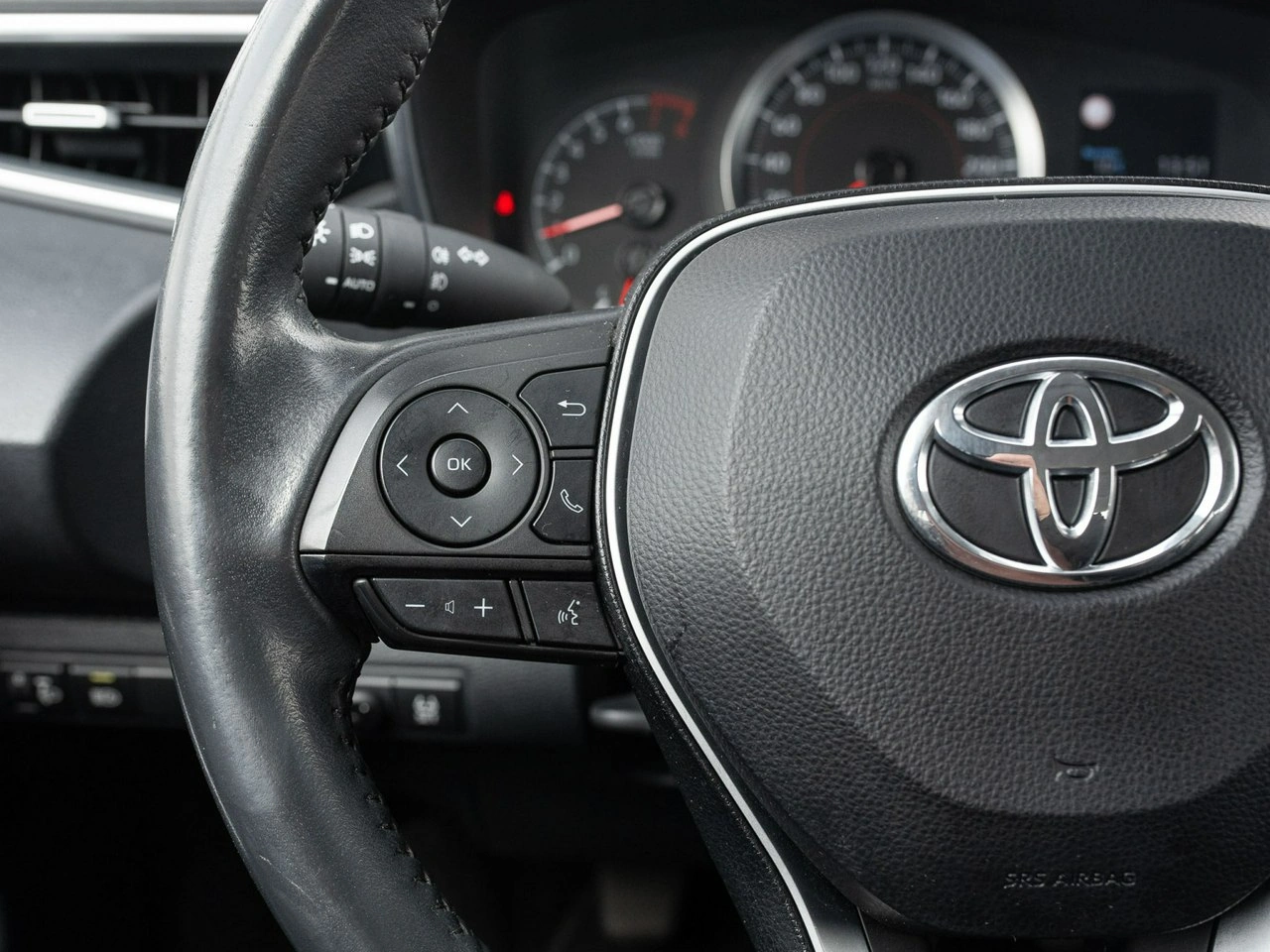Toyota Corolla - Zdjęcie 13