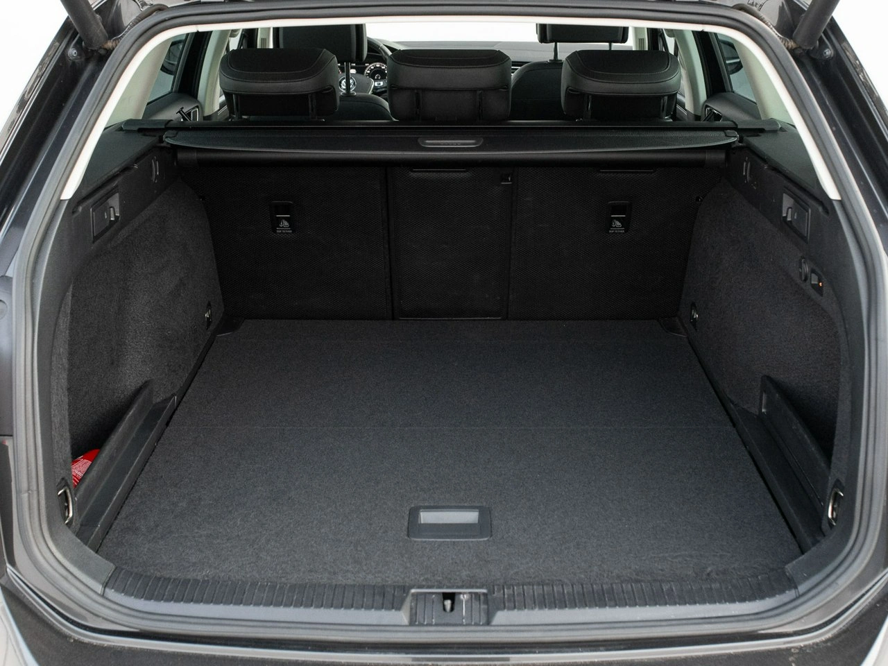 Volkswagen Passat Alltrack - Zdjęcie 9