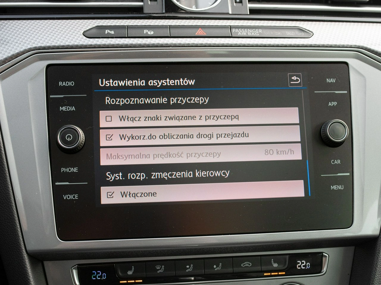 Volkswagen Passat Alltrack - Zdjęcie 25