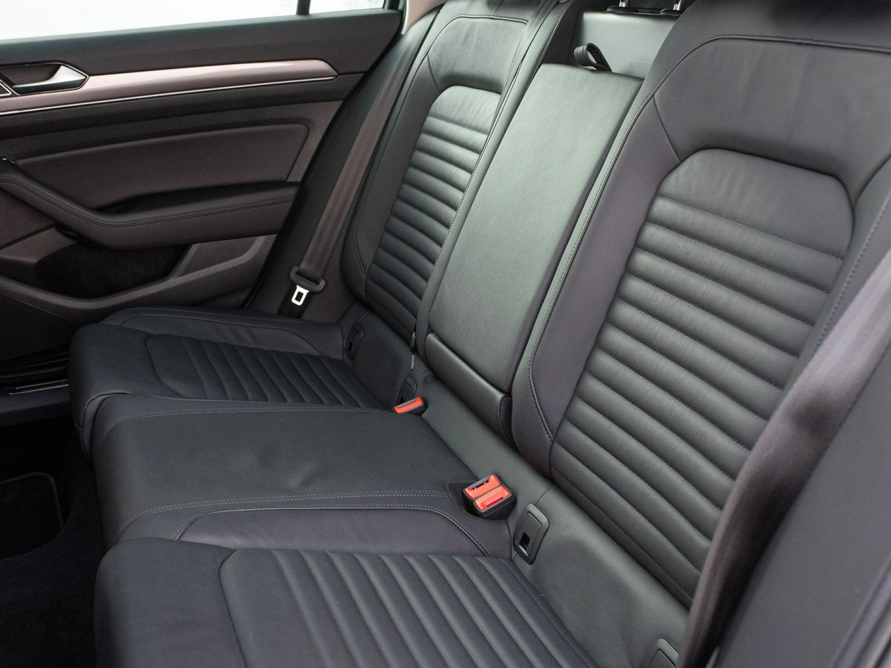 Volkswagen Passat Alltrack - Zdjęcie 31