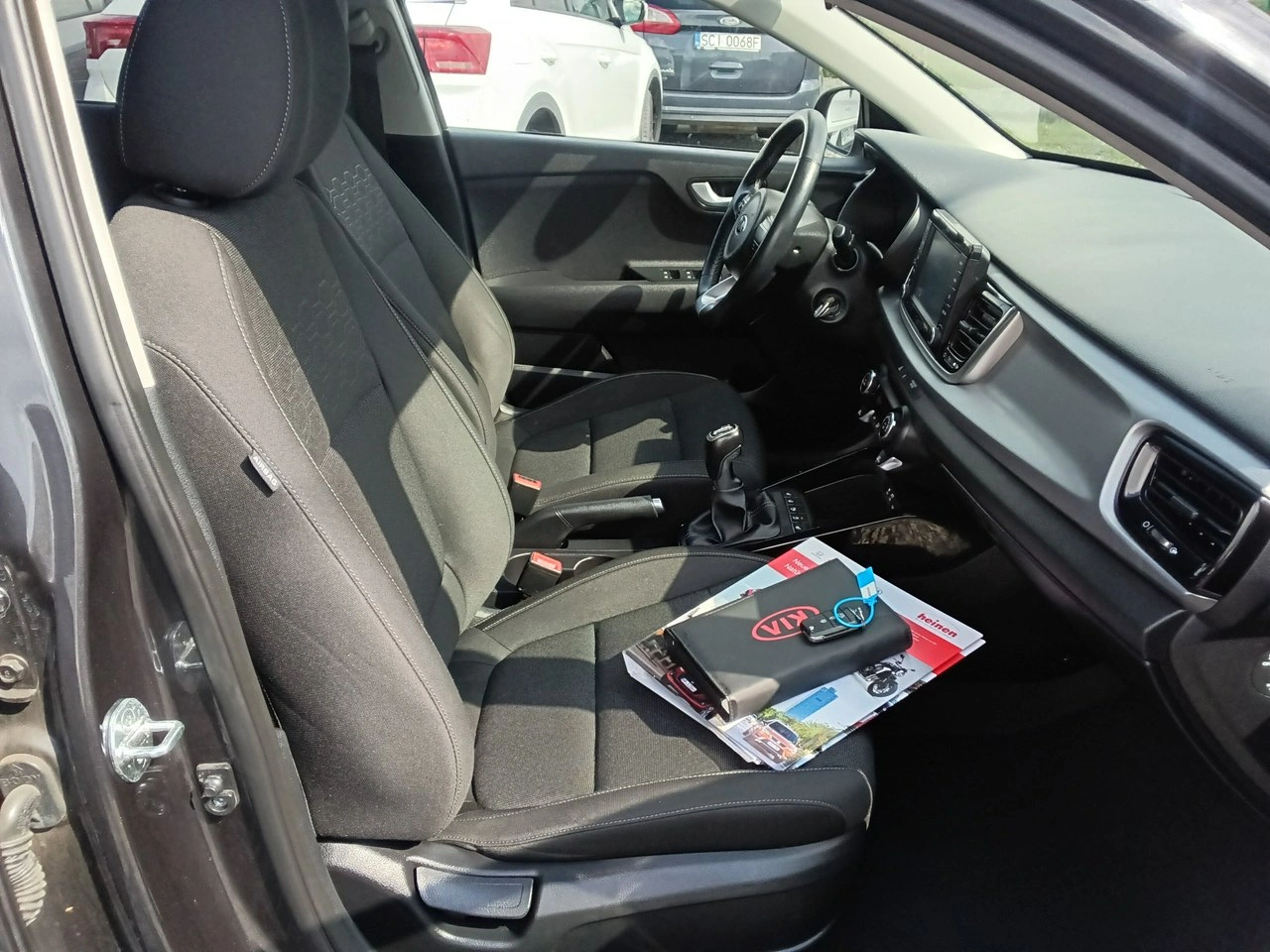 Kia Rio - Zdjęcie 13