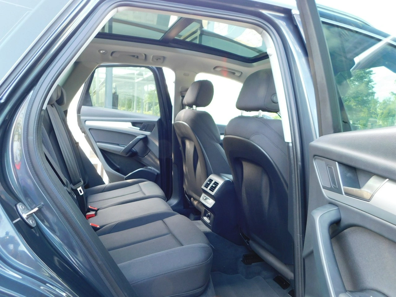 Audi Q5 - Zdjęcie 9