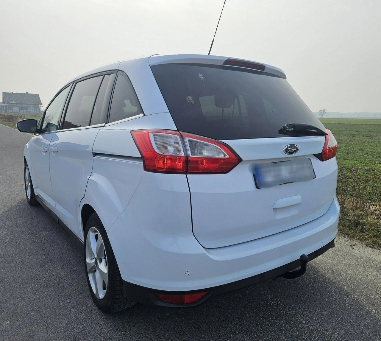 Ford Grand C-MAX - Zdjęcie 8