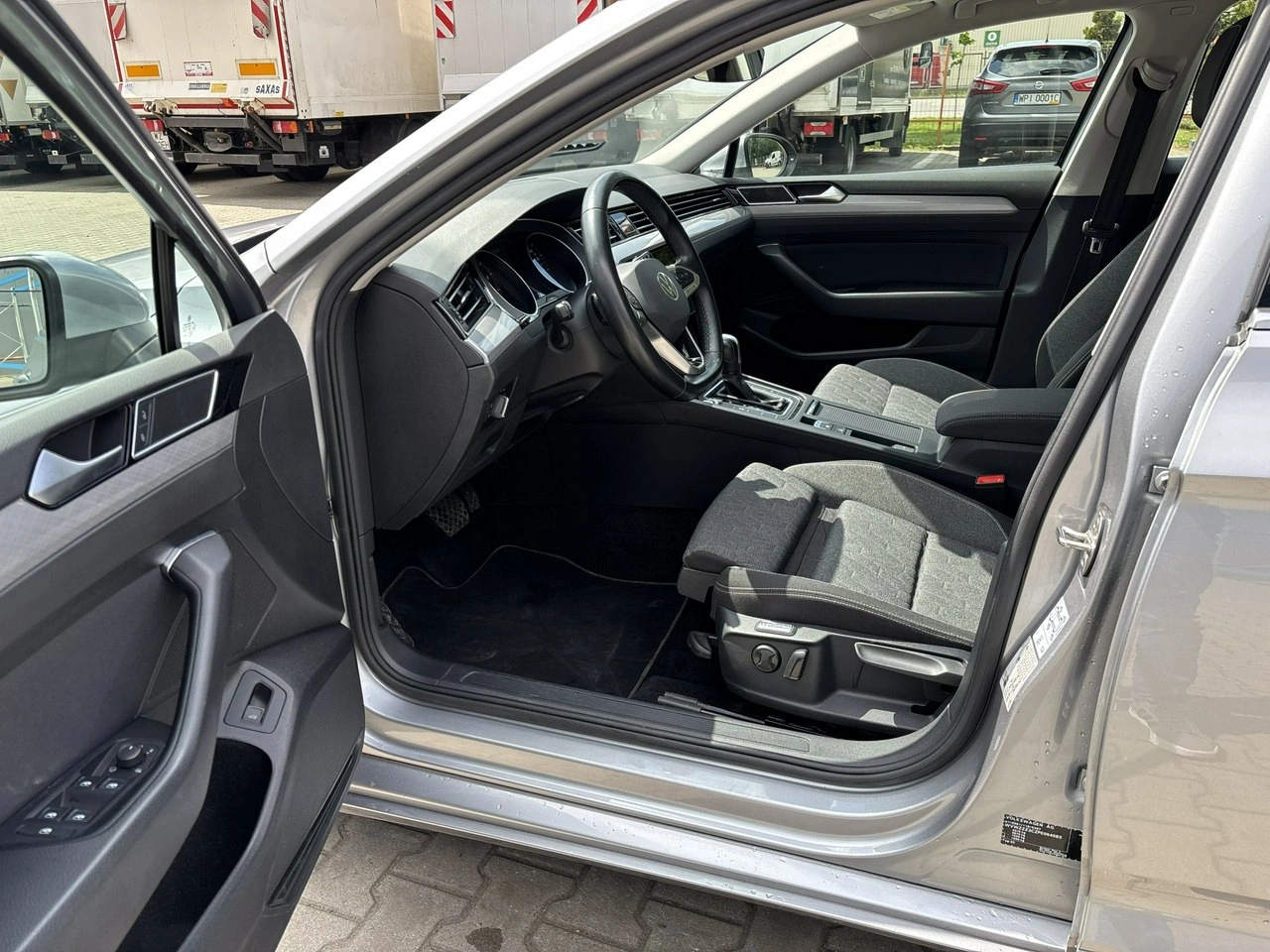 Volkswagen Passat - Zdjęcie 9