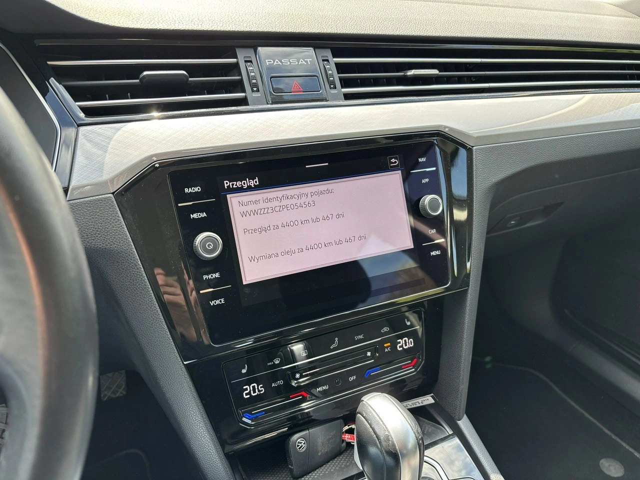 Volkswagen Passat - Zdjęcie 19