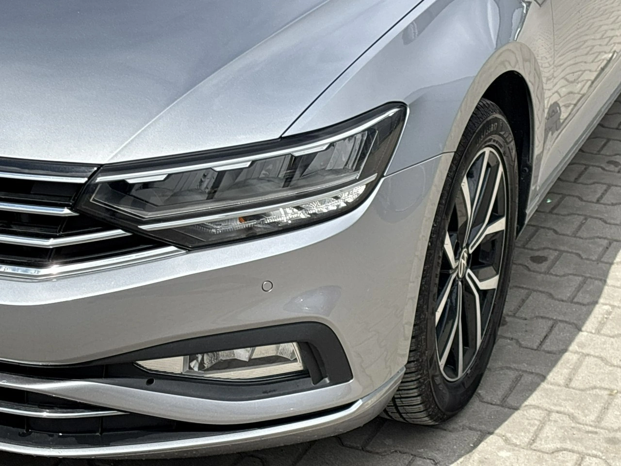 Volkswagen Passat - Zdjęcie 8