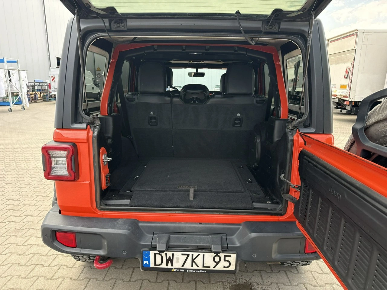 Jeep Wrangler - Zdjęcie 15