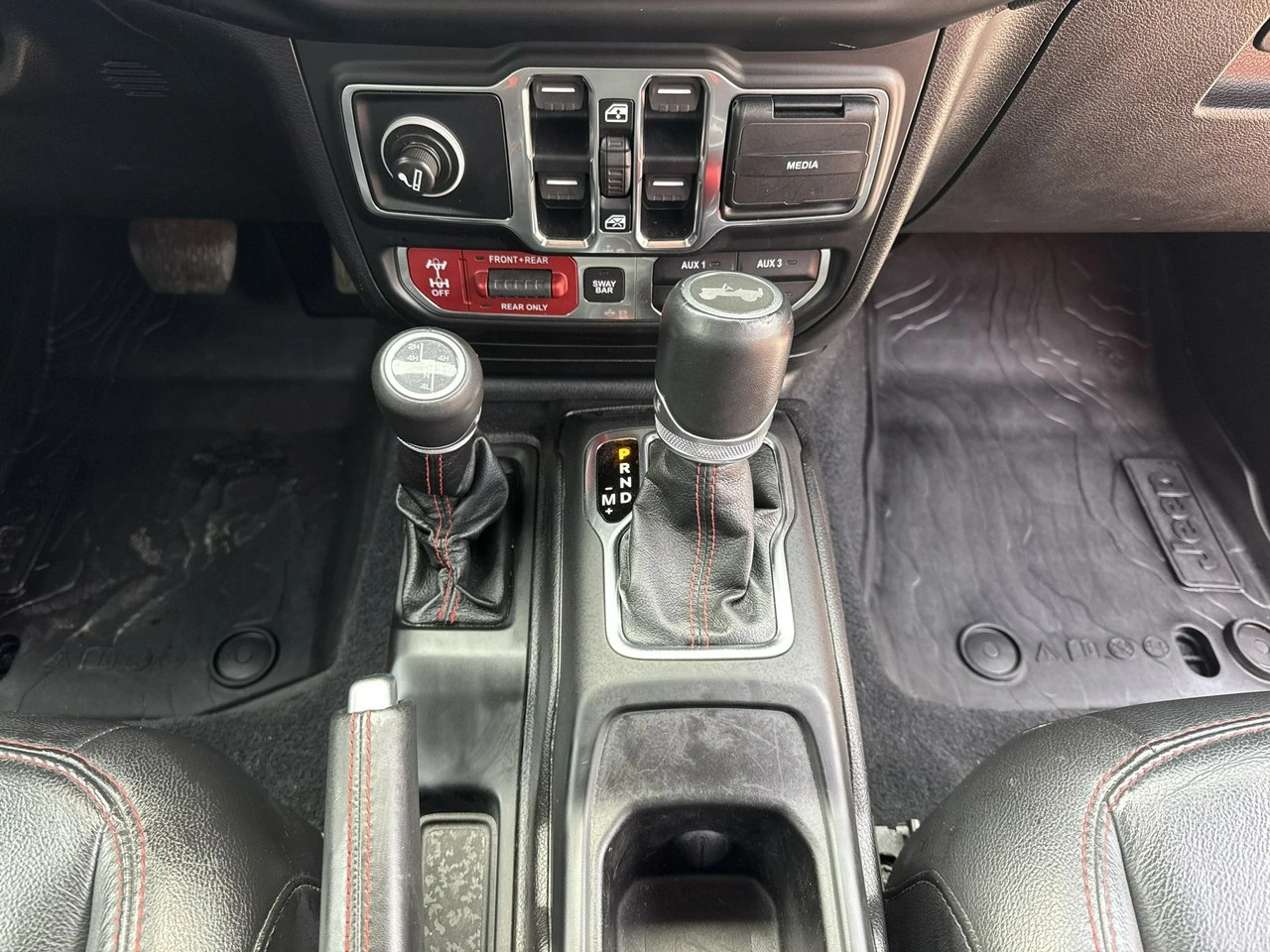 Jeep Wrangler - Zdjęcie 22