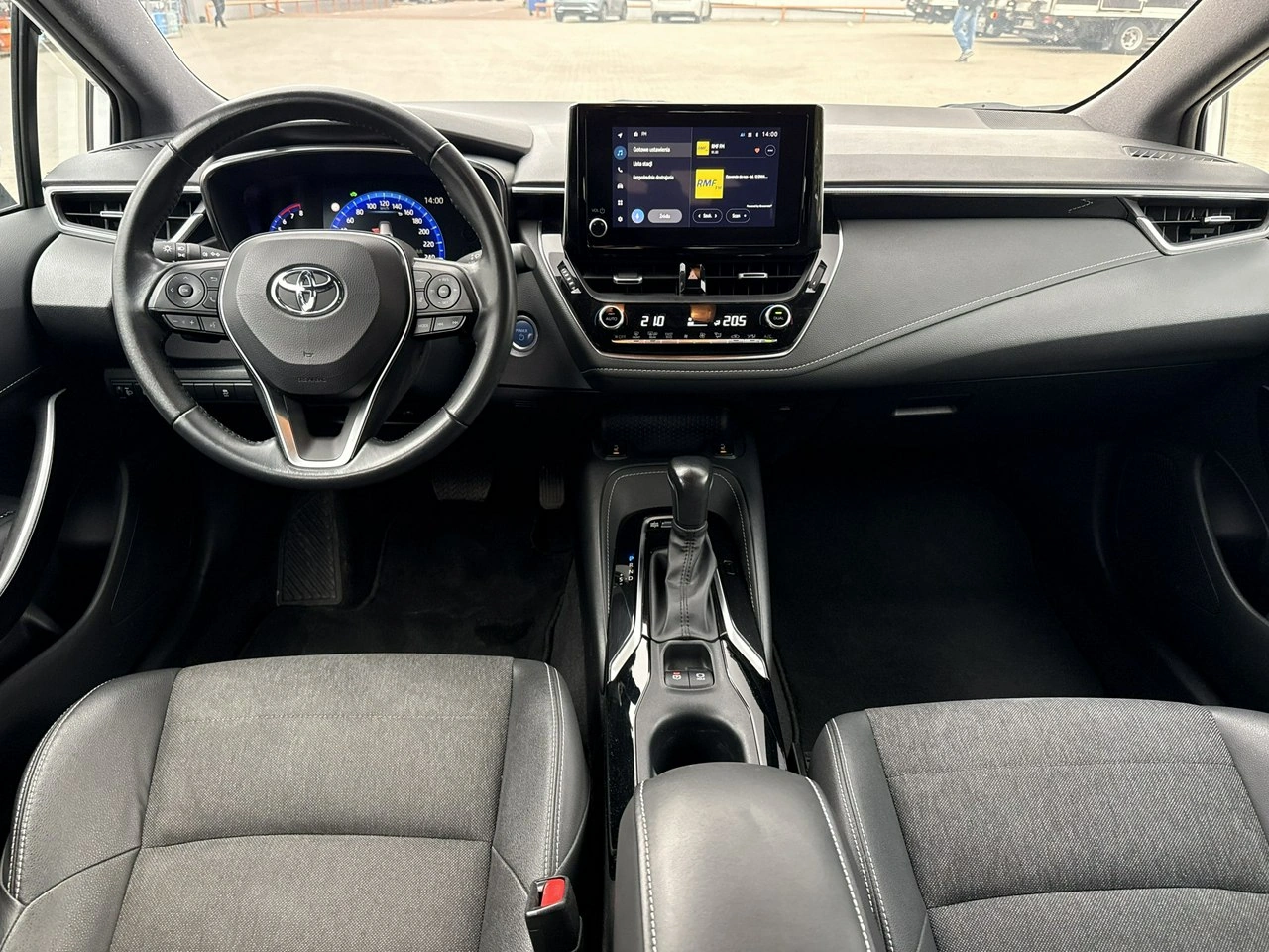 Toyota Corolla - Zdjęcie 21
